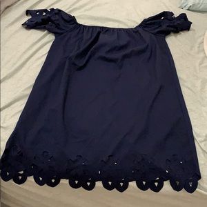 Beautiful off-shoulder dress.